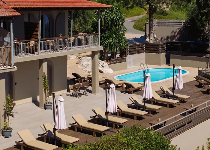 Villa Manolatou